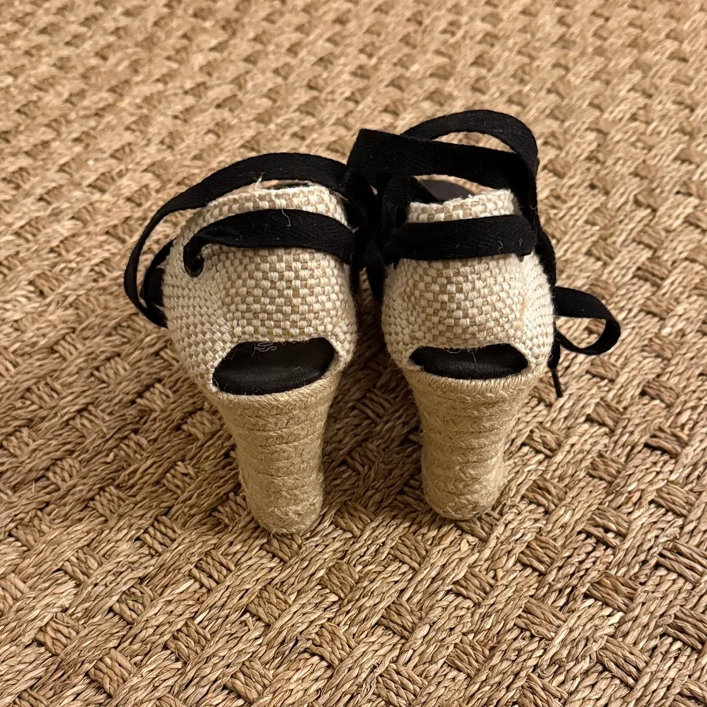 Soludos Black Espadrille Wedge Shoes - Picture 3 of 13